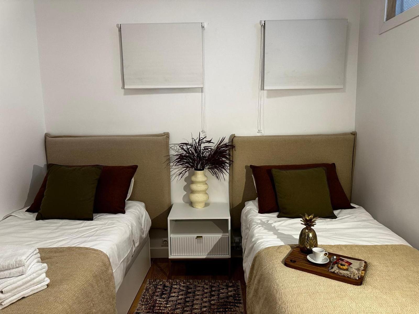 Piso 2 Habitaciones En El Centro マドリード エクステリア 写真